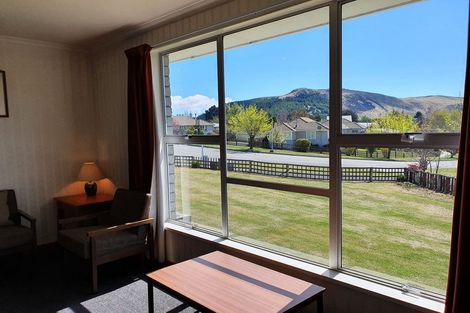 Photo of property in 32 Aorangi Crescent, Lake Tekapo, 7999