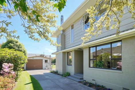 Photo of property in 22 Kendal Avenue, Burnside, Christchurch, 8053