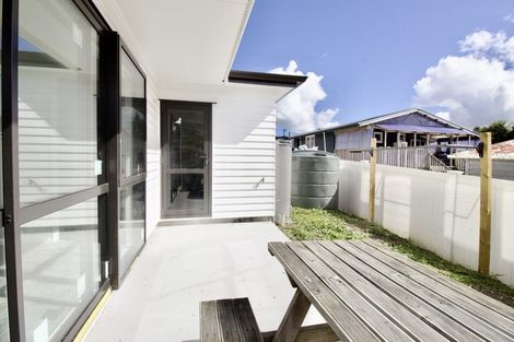 Photo of property in 111b Lancaster Road, Beach Haven, Auckland, 0626