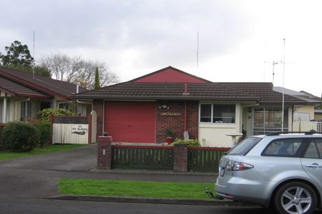 Photo of property in 1 Churchill Avenue, Hokowhitu, Palmerston North, 4410