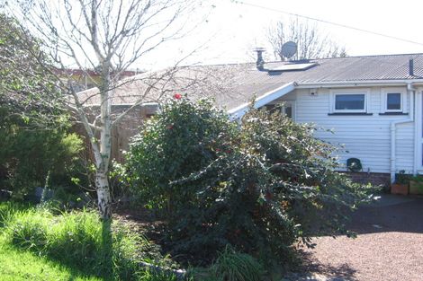 Photo of property in 423 East Coast Road, Mairangi Bay, Auckland, 0630