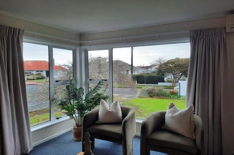 Photo of property in 5 Raleigh Street, Vogeltown, New Plymouth, 4310