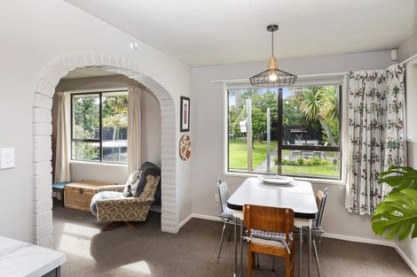 Photo of property in 2/265 Estuary Road, South New Brighton, Christchurch, 8062