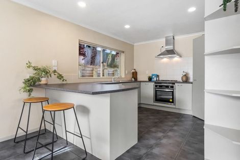 Photo of property in 3 Saybrook Place, Mangere, Auckland, 2022
