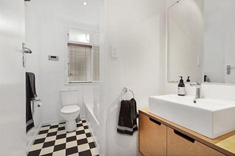 Photo of property in 26 Brighton Street, Island Bay, Wellington, 6023