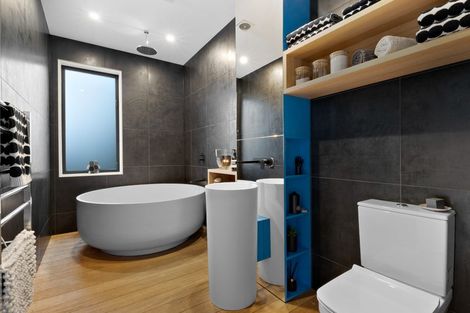 Photo of property in 594 Peninsula Road, Kelvin Heights, Queenstown, 9300