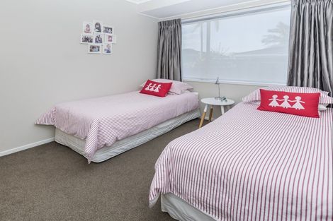 Photo of property in 16 Paykel Avenue, Farm Cove, Auckland, 2012