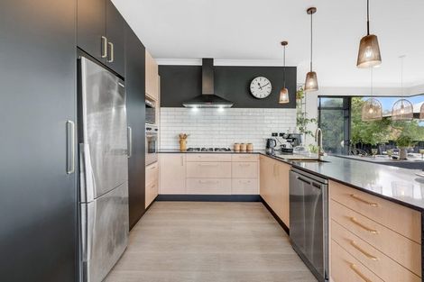 Photo of property in 57 Roberta Crescent, Orewa, 0931