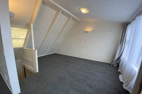 Photo of property in 37 Moa Point Road, Moa Point, Wellington, 6022