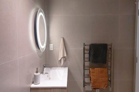 Photo of property in 8/10 Rimu Street, New Lynn, Auckland, 0600