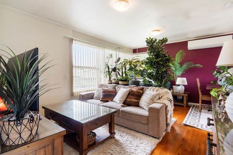 Photo of property in 97 Chichester Drive, Rosehill, Papakura, 2113