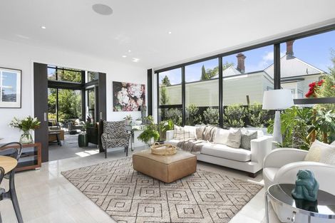 Photo of property in 22 Highgate, Belleknowes, Dunedin, 9011