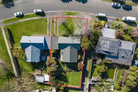 Photo of property in 21 Morrow Avenue, St Andrews, Hamilton, 3200