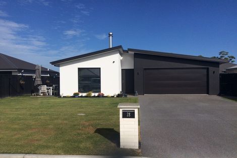 Photo of property in 28 Tara Crescent, Woodend, 7610