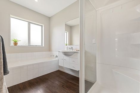 Photo of property in 15 Saint Peters Close, Woolston, Christchurch, 8062