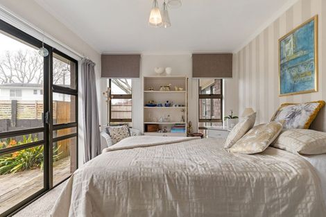Photo of property in 33 Aintree Crescent, Awapuni, Palmerston North, 4412