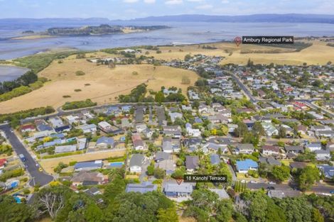 Photo of property in 18 Kanohi Terrace, Mangere Bridge, Auckland, 2022