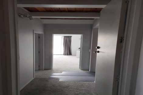 Photo of property in 1-3/1 Matakauri Place, Fernhill, Queenstown, 9300