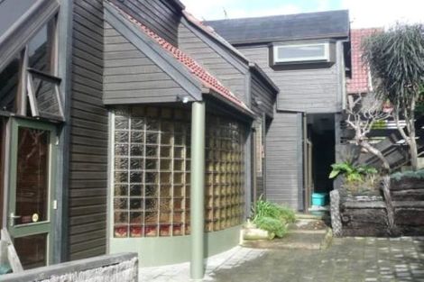 Photo of property in 6a Woodford Way, Crofton Downs, Wellington, 6035