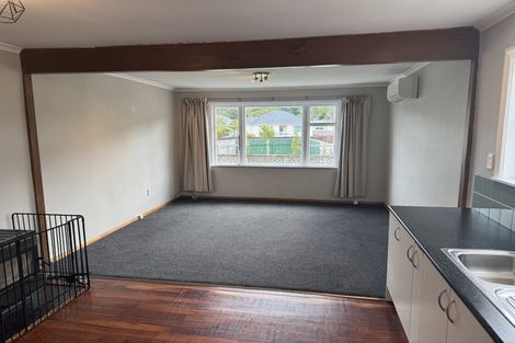 Photo of property in 88 Wellington Road, Wainuiomata, Lower Hutt, 5014