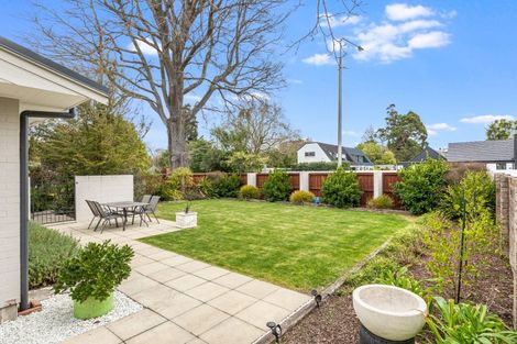 Photo of property in 90 Clyde Road, Ilam, Christchurch, 8041