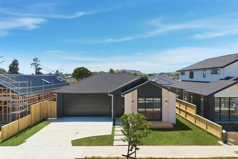 Photo of property in 8 Kakano Street, Clevedon, 2582