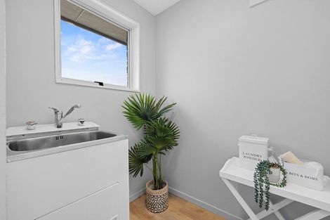 Photo of property in 20 Inverell Place, North New Brighton, Christchurch, 8083