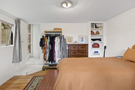 Photo of property in 29 Elliston Crescent, Stanmore Bay, Whangaparaoa, 0932