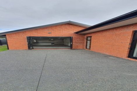 Photo of property in 5 Te Ripo Rise, Cambridge, 3434