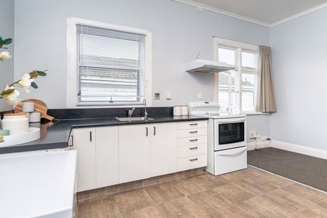 Photo of property in 32 Bernard Street, Kenmure, Dunedin, 9011