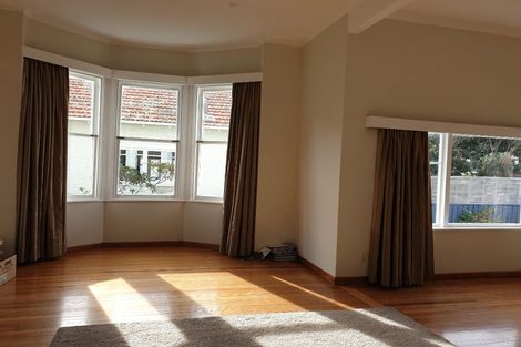 Photo of property in 89 Derwent Street, Island Bay, Wellington, 6023