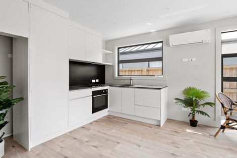 Photo of property in 35 Alps View Place, Lake Hayes, Queenstown, 9304