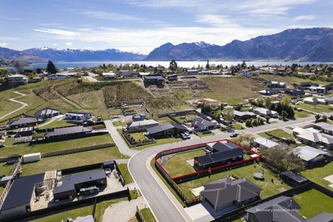 Photo of property in 6 Woodpecker Street, Lake Hawea, Wanaka, 9382