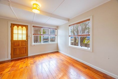 Photo of property in 9 Pukeko Place, Westshore, Napier, 4110