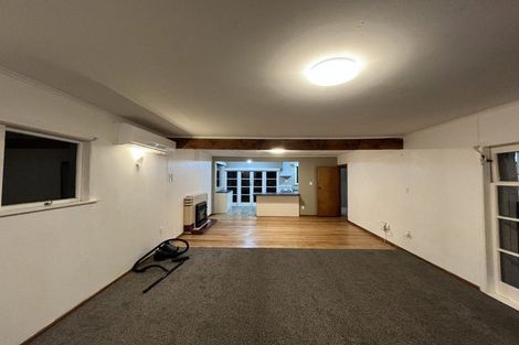 Photo of property in 20 Ribblesdale Road, Henderson, Auckland, 0612