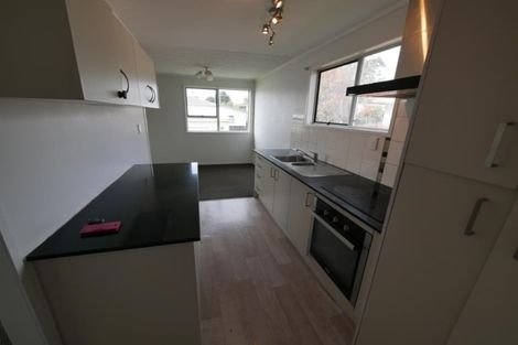 Photo of property in 313 Roscommon Road, Clendon Park, Auckland, 2103