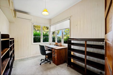 Photo of property in 11 Coleman Terrace, Hospital Hill, Napier, 4110