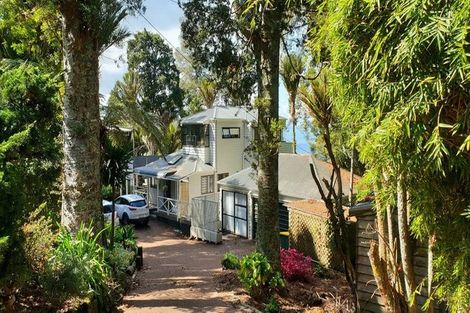 Photo of property in 84 Park Road, Titirangi, Auckland, 0604