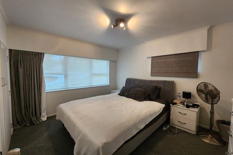 Photo of property in 18a Parrs Cross Road, Henderson, Auckland, 0612