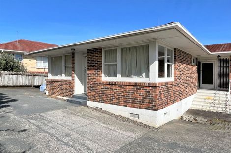 Photo of property in 1/3 Kakariki Avenue, Mount Eden, Auckland, 1024
