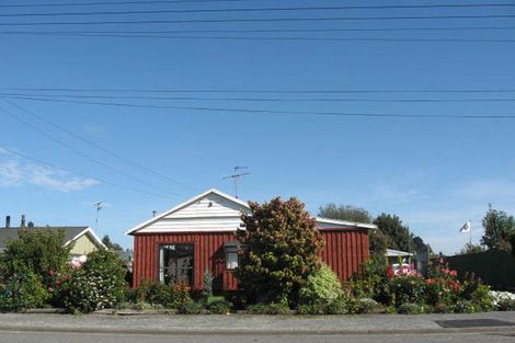 Photo of property in 16 Anne Street, Tinwald, Ashburton, 7700