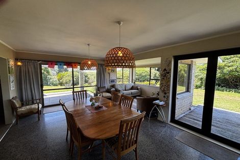 Photo of property in 653 Carrington Road, Hurworth, New Plymouth, 4371