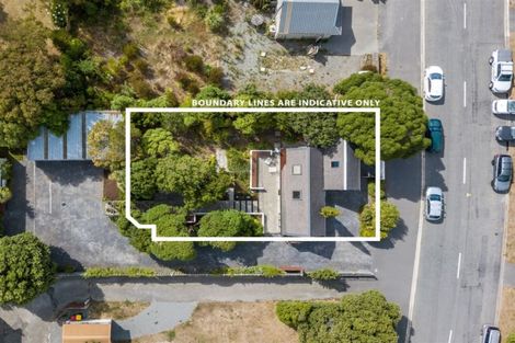 Photo of property in 100 Beachville Road, Redcliffs, Christchurch, 8081
