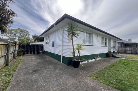 Photo of property in 53 Pinedale Place, Henderson, Auckland, 0610