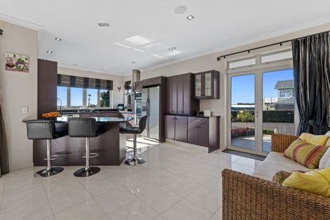 Photo of property in 64 No 1 Road, Te Puke, 3182