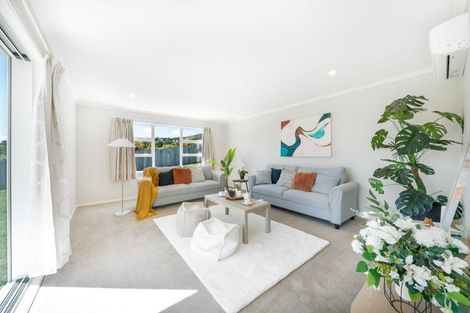 Photo of property in 9 Ken Douglas Drive, Aotea, Porirua, 5024