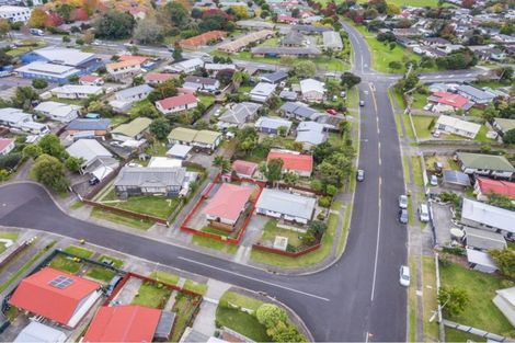 Photo of property in 1 Ireland Place, Ranui, Auckland, 0612