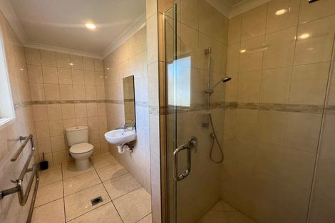 Photo of property in 34 Fairchild Avenue, Goodwood Heights, Auckland, 2105