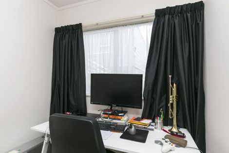 Photo of property in 44i Roxburgh Street, Mount Victoria, Wellington, 6011