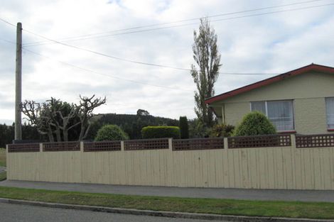 Photo of property in 27 Meon Street, Oamaru North, Oamaru, 9400